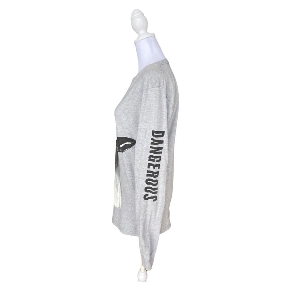 Ariana Grande Dangerous Woman Official Tour Shirt Size Small - Picture 3 of 7